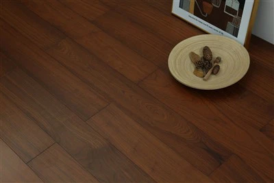 רצפות אלון אדום אגוז כהה